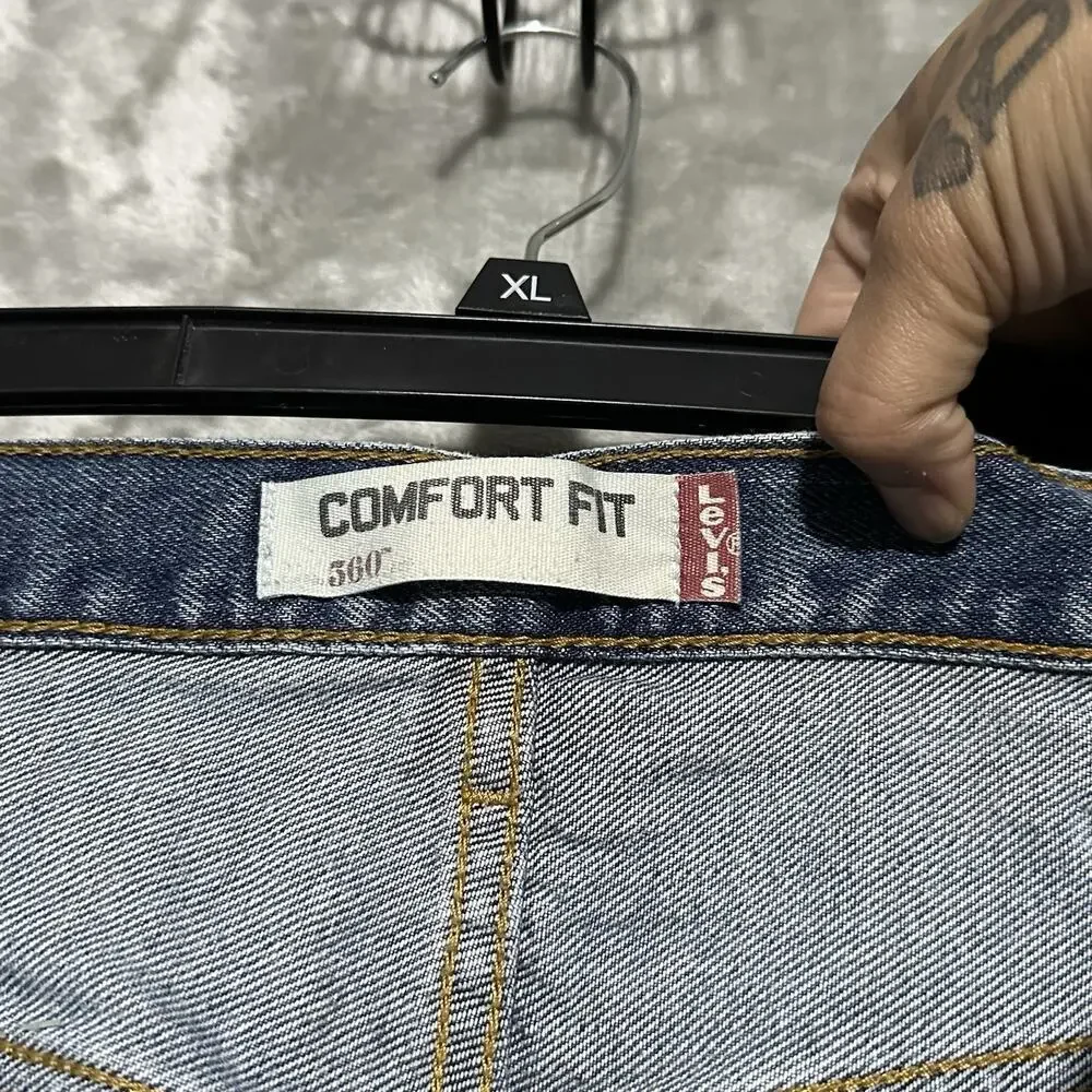 Y2k Levis Distressed Comfort Fit 560 Medium Wash Blue Jeans Mens 38x34 Classic‎